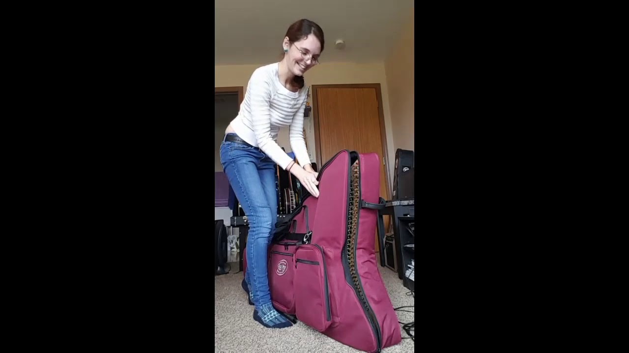 Unboxing the Ravenna 34 Harp from Dusty Strings