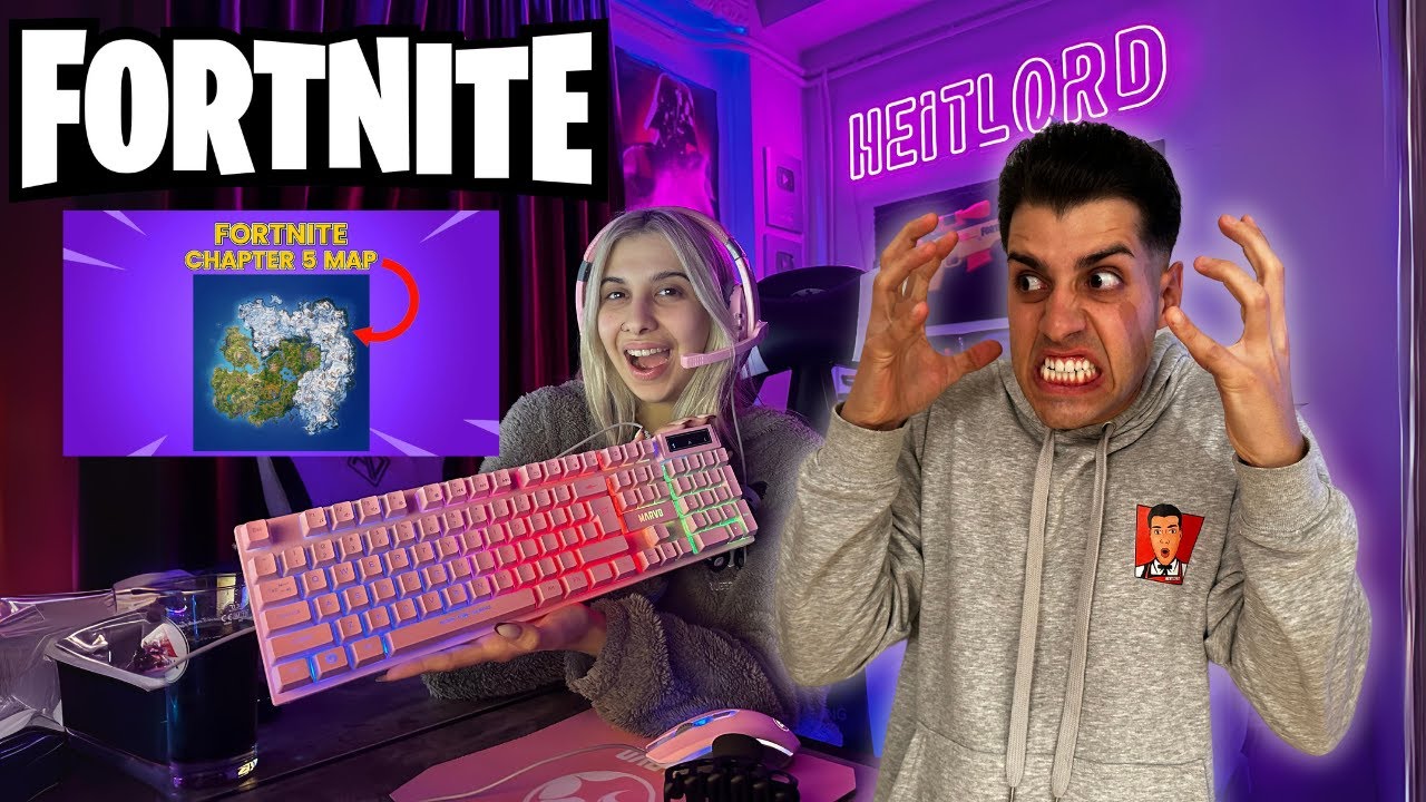 ΠΑΙΖΩ ΜΕ ΤΗΝ ΚΟΠΕΛΑ ΜΟΥ ΤO NΕO FORTNITE *με άφησε*