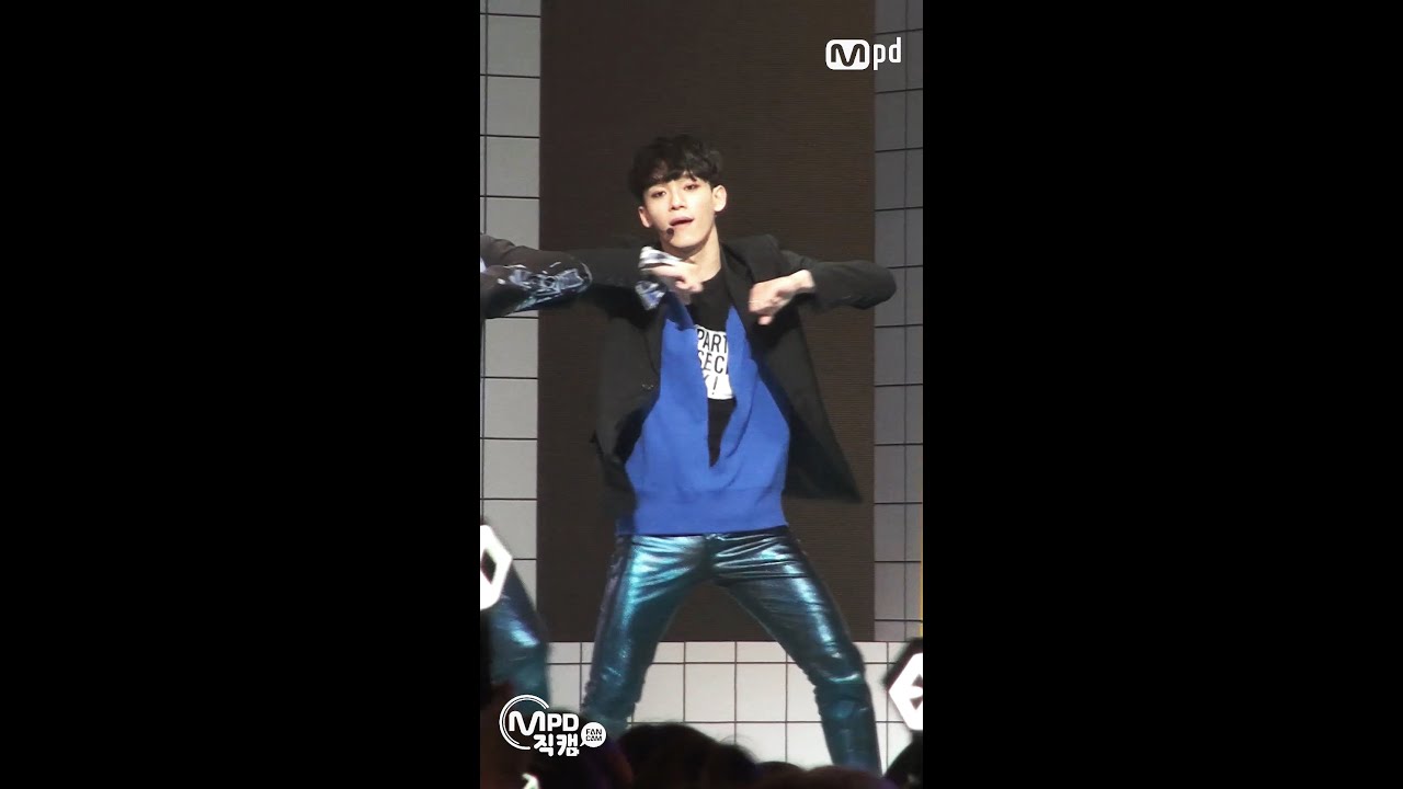 [MPD직캠] 엑소 첸 직캠 럭키원 Lucky One EXO Chen Fancam @엠카운트다운_160609