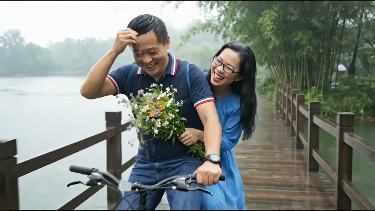 Xuân này có em