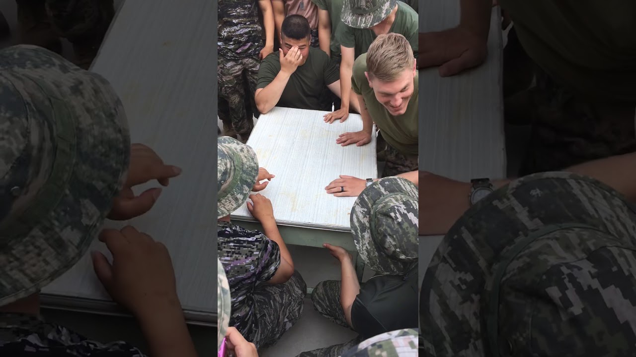 U.S. Marines Arm Wrestle South Korean Marines KMEP 17-11 2017