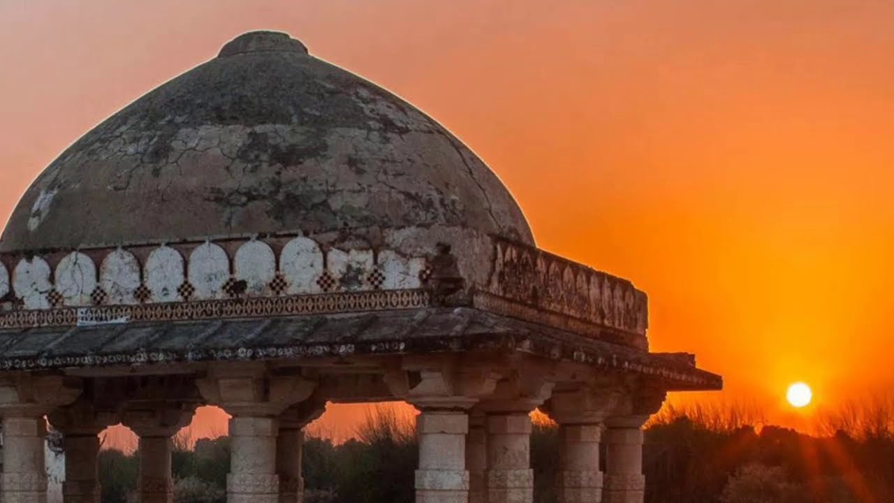 Everything You Need To Know About Pakistan: Jain Temples | Karoonjhar Mountains | Nagarparkar 021