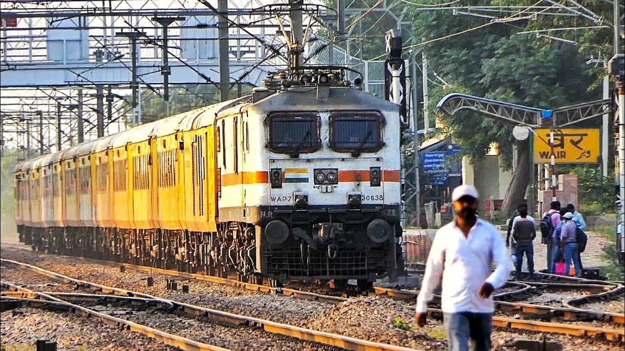 Wrath of RAJDHANI Gang, TEJAS, SHATABDI thrashing Wair at Full speed | New Delhi - Kanpur