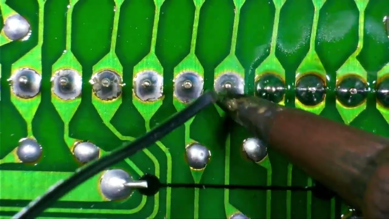 FLOW! SONY STR-DE425 - Reflow all solder joints. Relax and flow.