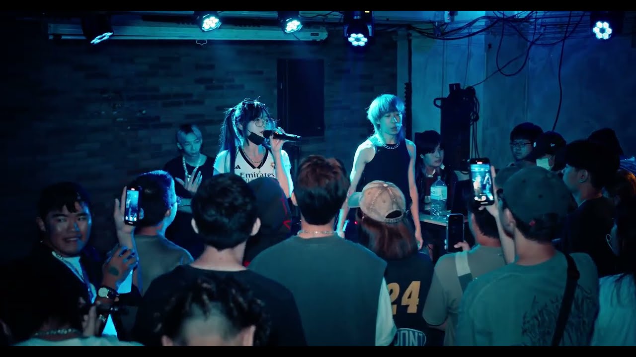 【新浪崛起：烏托邦】『剎那 & Blue Candy』- 走進海裡 / 曖憶哀 / EMO SHXT / 大耳狗女孩 / 三點二十七 / 我兄弟x了我最愛ㄉ女人 / 裙襬飄飄 / 盛夏的剩下