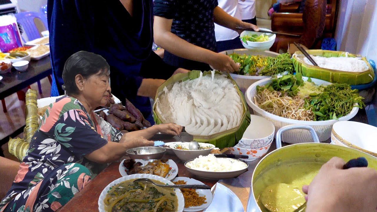 Nom Banhjok & More - Amazing Khmer Food @ Home