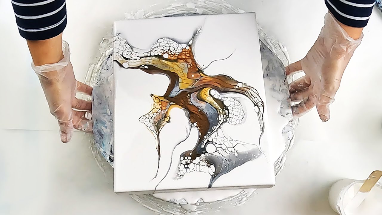 Arteza Precious Metals Loaded Palette Knife Swipe - Negative Space