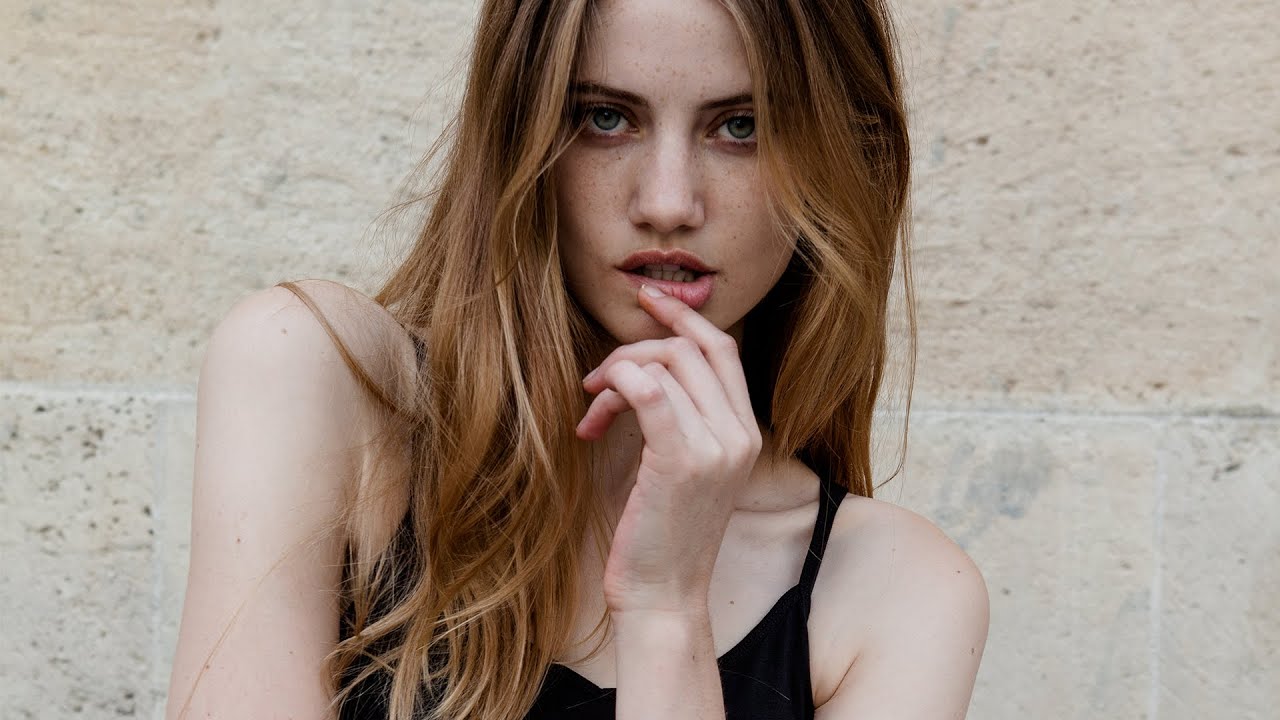 Model posing | How to pose for a photoshoot | Model test shoot | Behind the scenes