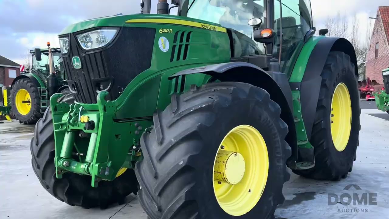 1000 - John Deere 6210R Vierwielaangedreven landbouwtractor