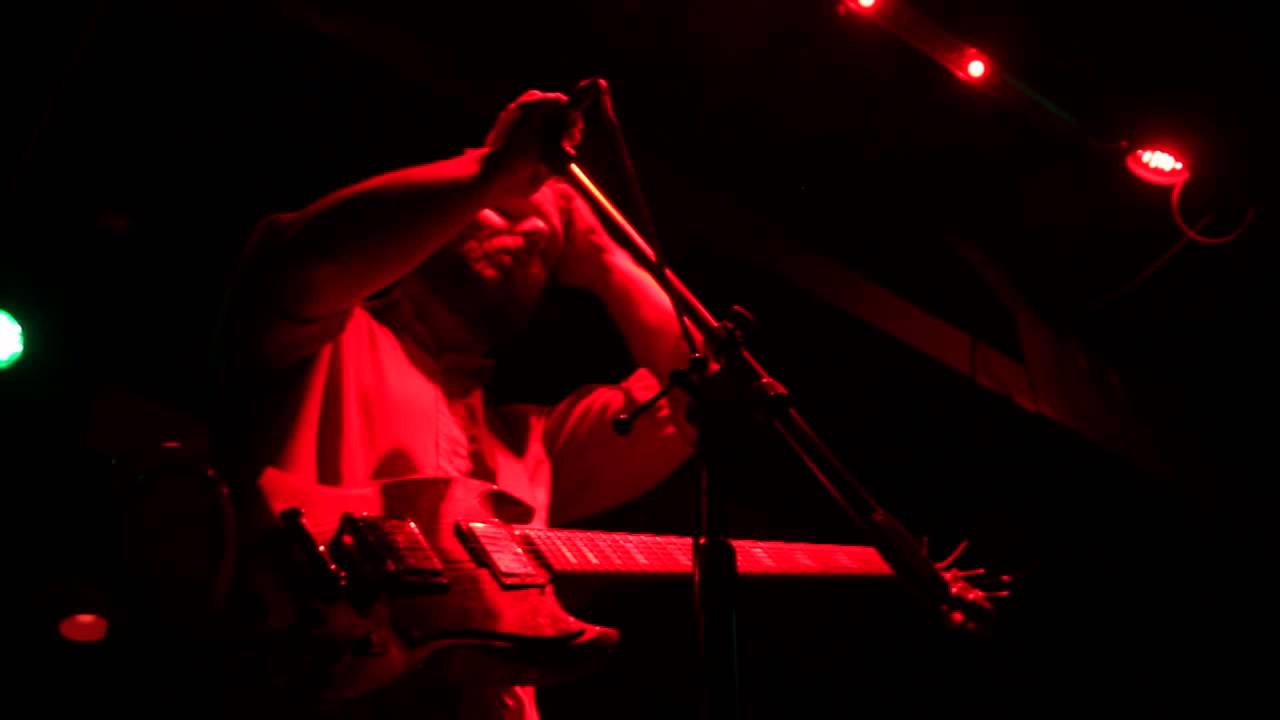 Lydia Burrell live at Zanzabar