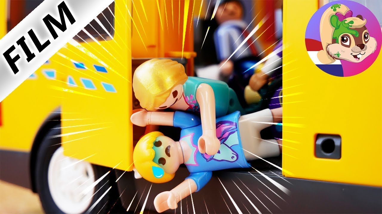 Playmobil Film Nederlands | SCHOOLBUS  RUZIE - Hannah & Ronja vechten met elkaar | Familie Vogel