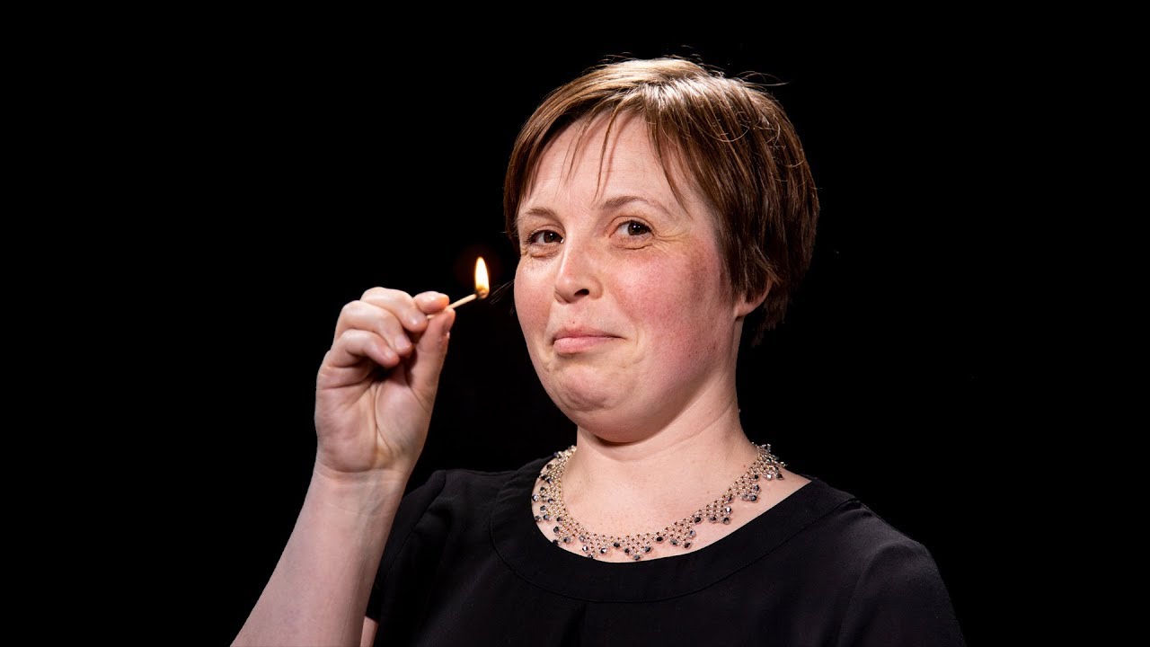 Estrids Bokklubb S3, avsnitt 8: Karin Erlandsson