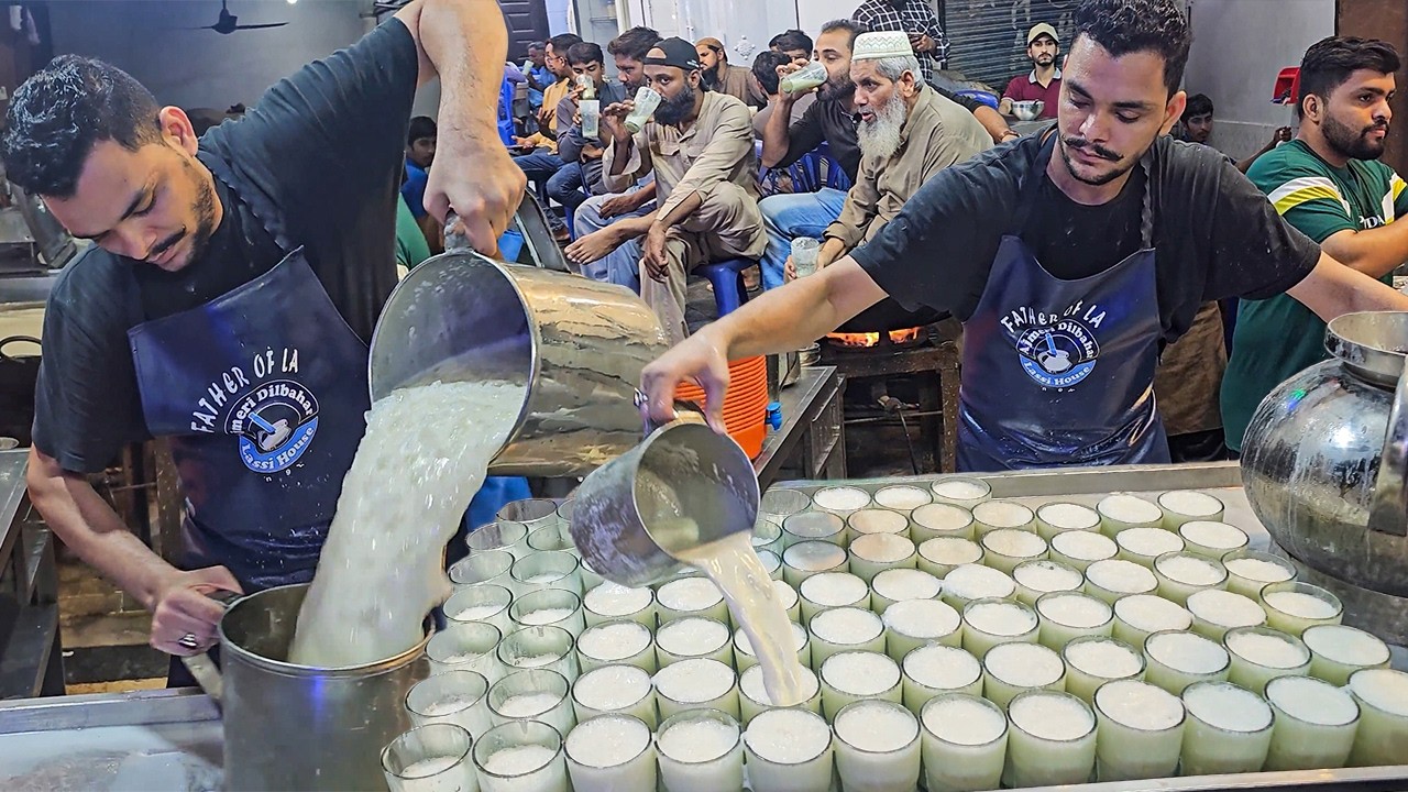Mawa Rabdri Lassi 😍 100+ DOODH DAHI RABDI LASSI Making | Nonstop Super Fast Lassi Makers