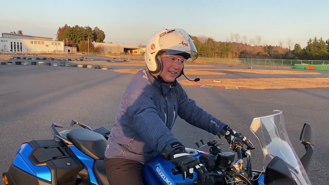 SUZUKI  GSX−S 1000 GT  動きが軽い‼️