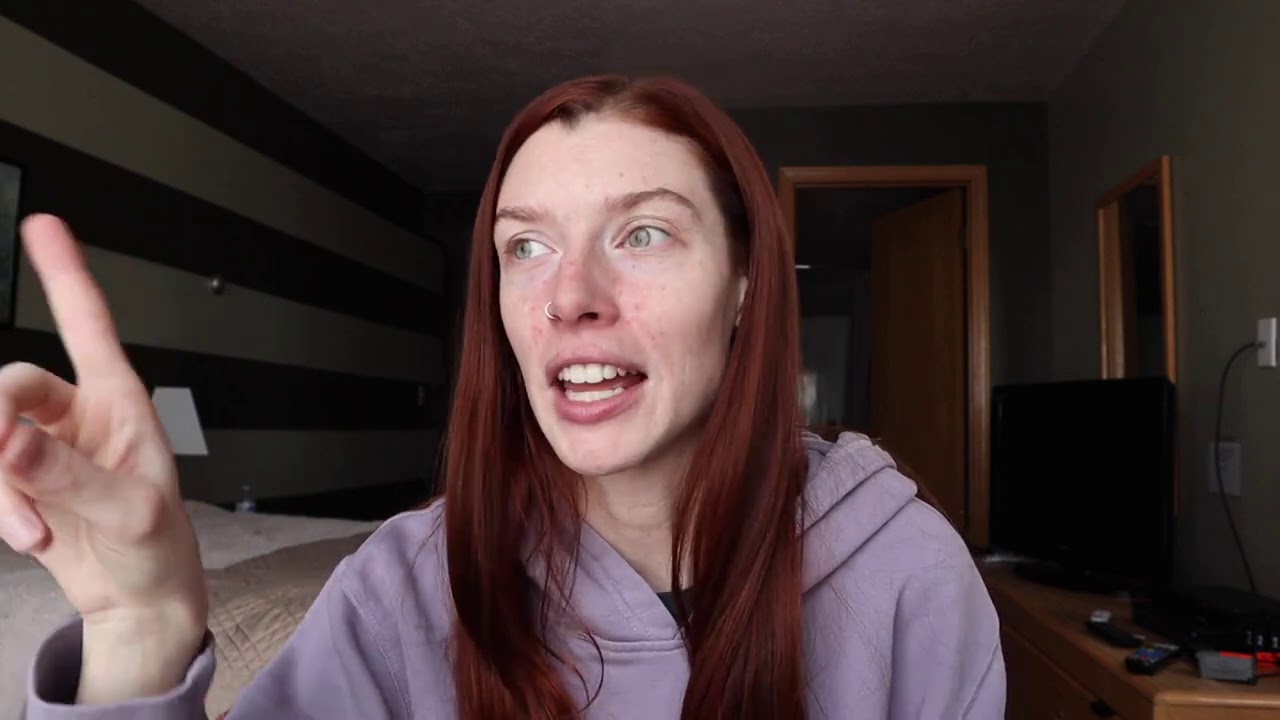 why we dont film together anymore (vlogmas day 20)