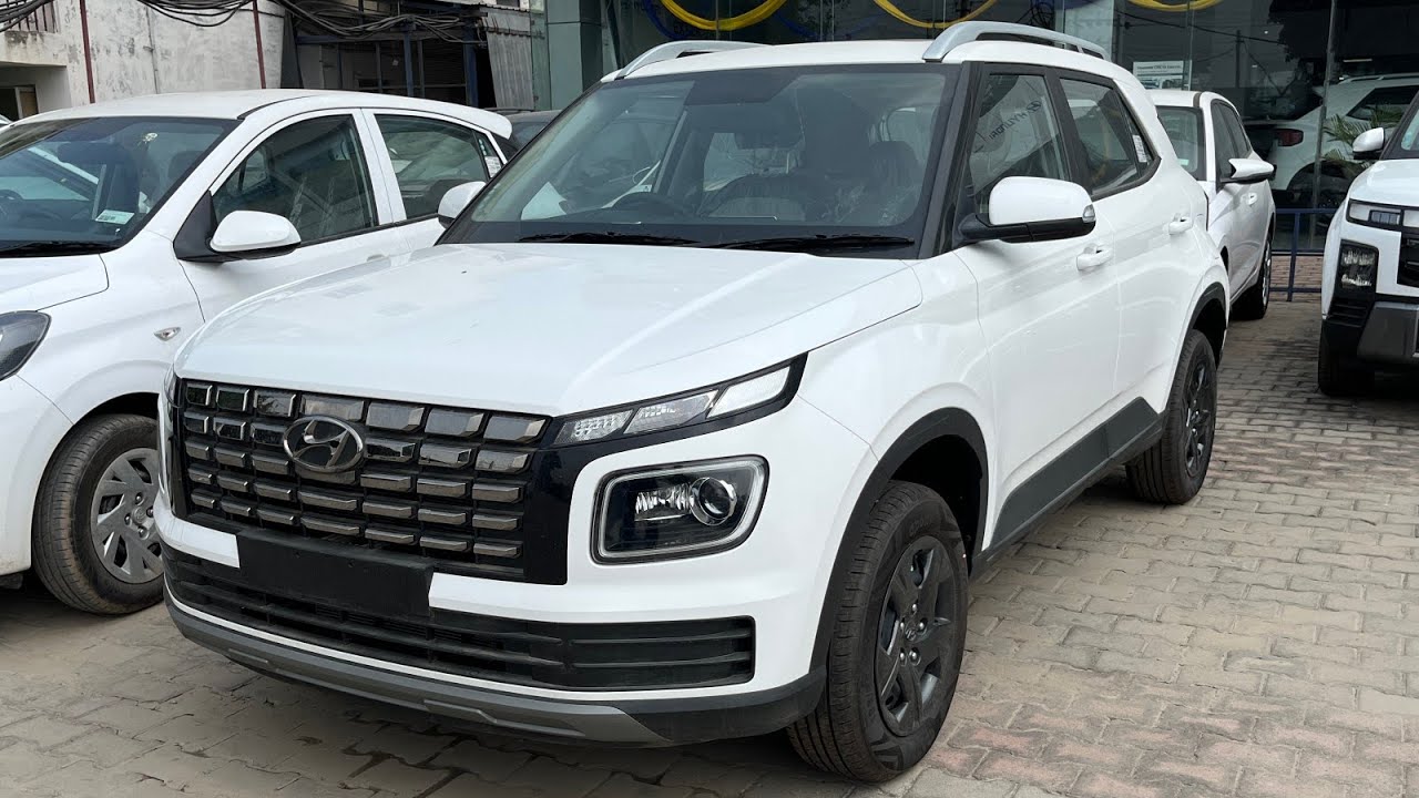 Second base me sunroof ke maze🤩 | ₹8.71 lakh | All new Hyundai venue S plus petrol 2025 full review.