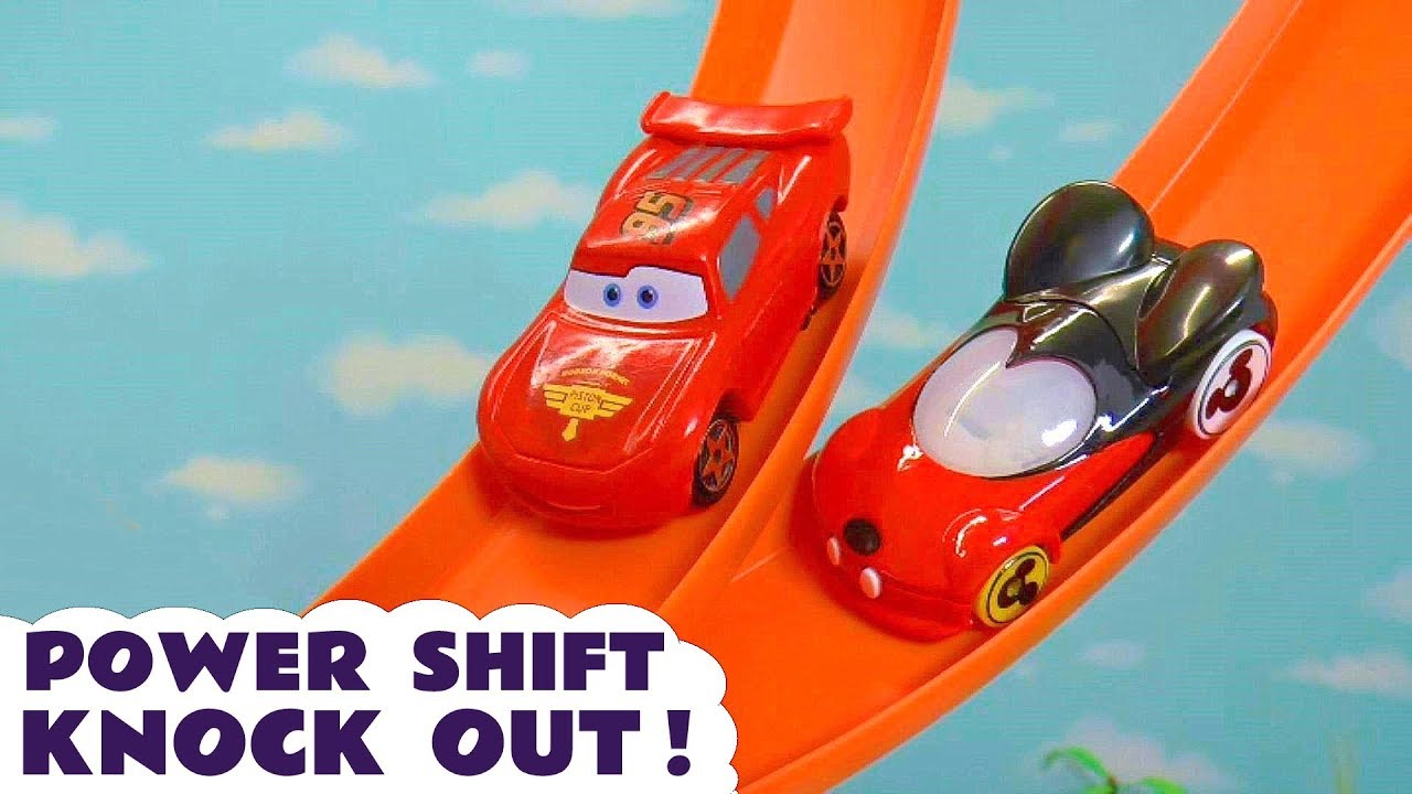 Power Shift Knock Out Challenge with Cars Lightning McQueen And The Funny Funlings