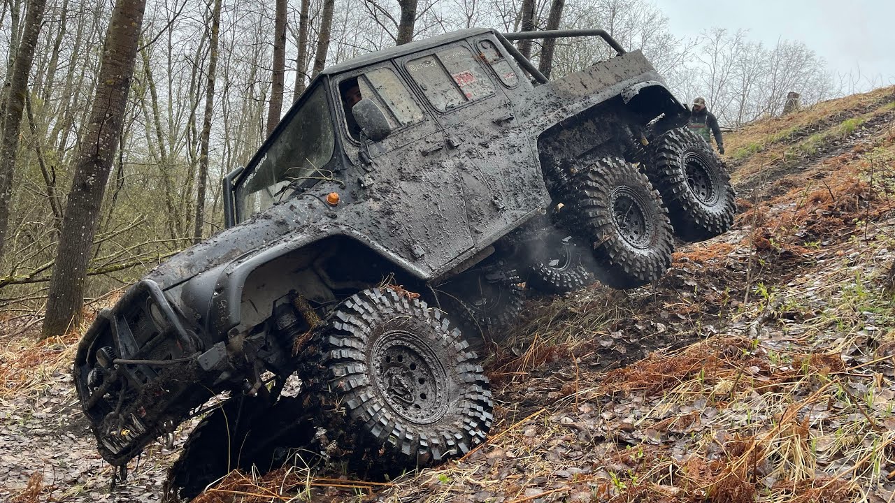 УАЗ 6х6 против Jeep Unimog и других) лебёдки с первых минут)