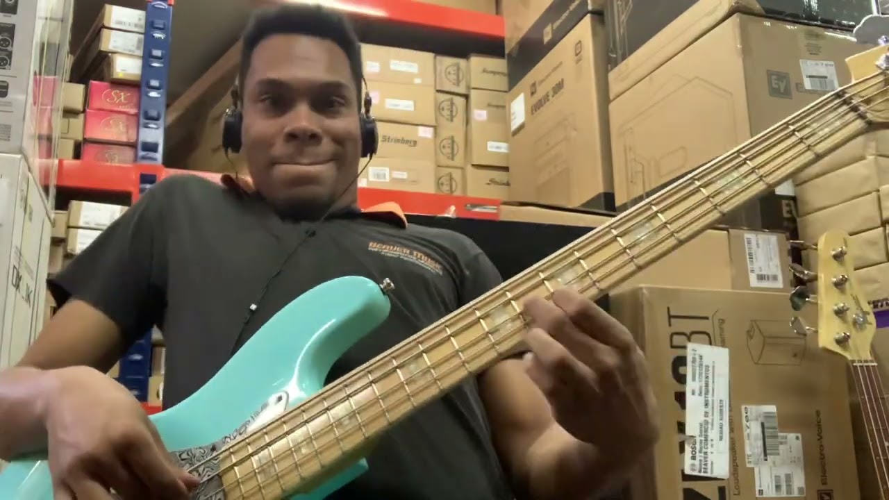 Andrea Fontes Jo&atilde;o Viu 1995 (Ao Vivo) Bass Cover