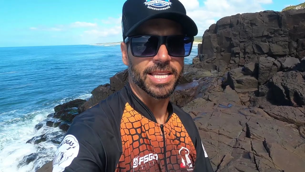 EMOÇÃO A CADA ARREMESSO ! PESCARIA NO COSTÃO NA PRAIA DE TORRES-RS!!!!