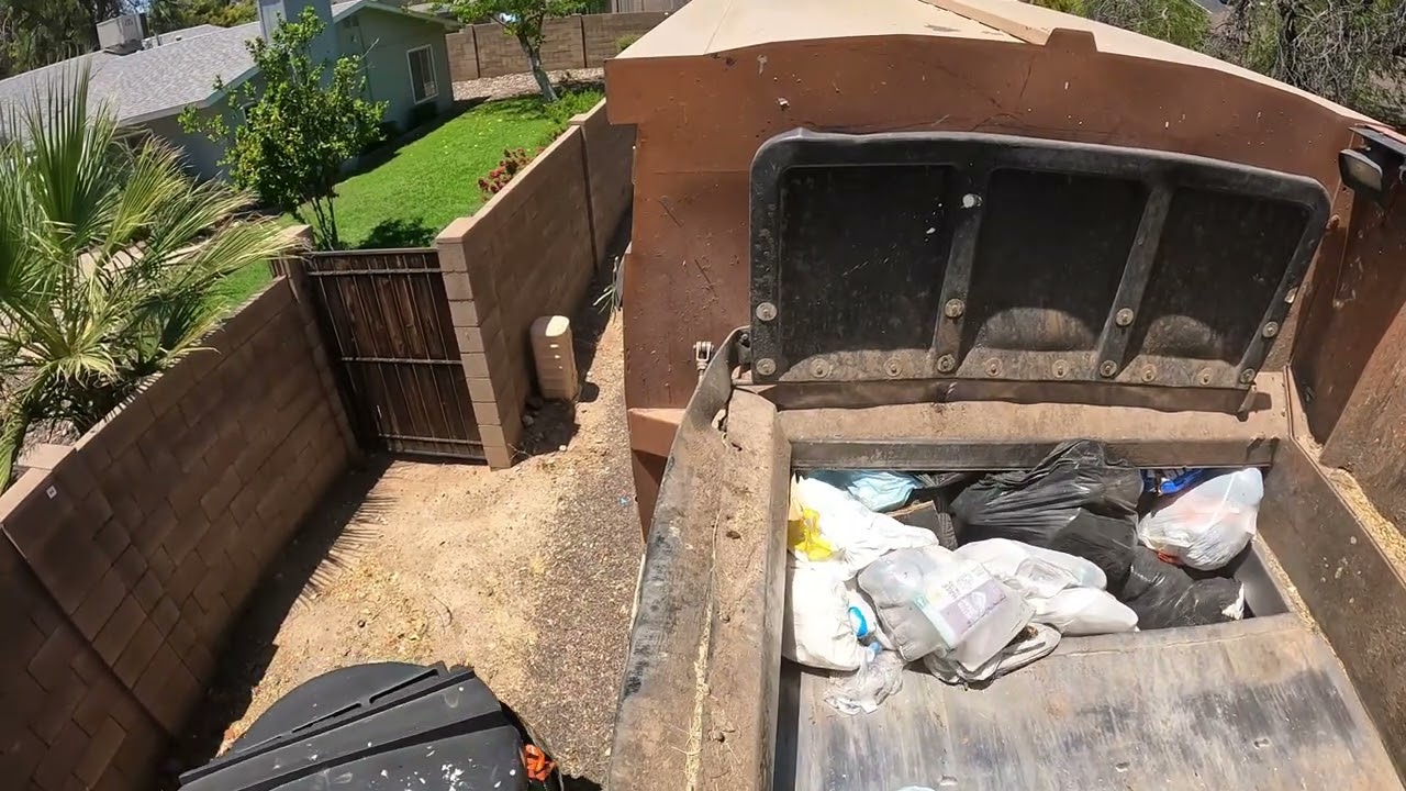2011 Condor Curbtender on 300s hopper video (short Veterans Day special)