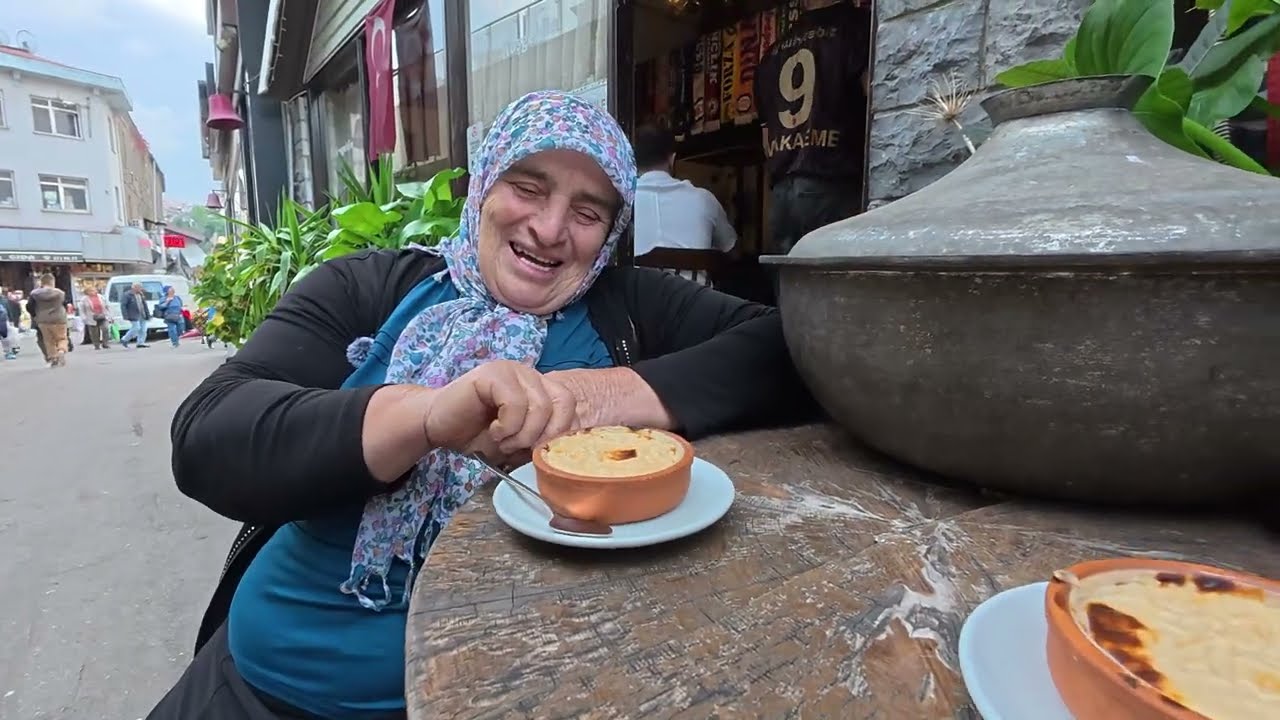 👵❤️Ananemle Trabzon’un Meşhur Kalkanoğlu Pilavı’nda Muhabbet,Pilav & Kavurma & Kuru Fasülye Sütlaç🍚🔥