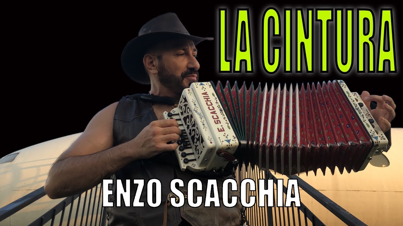 LA CINTURA (tormentone estate 2018) ENZO SCACCHIA CAMPIONE DEL MONDO DI ORGANETTO (Alvaro Soler)
