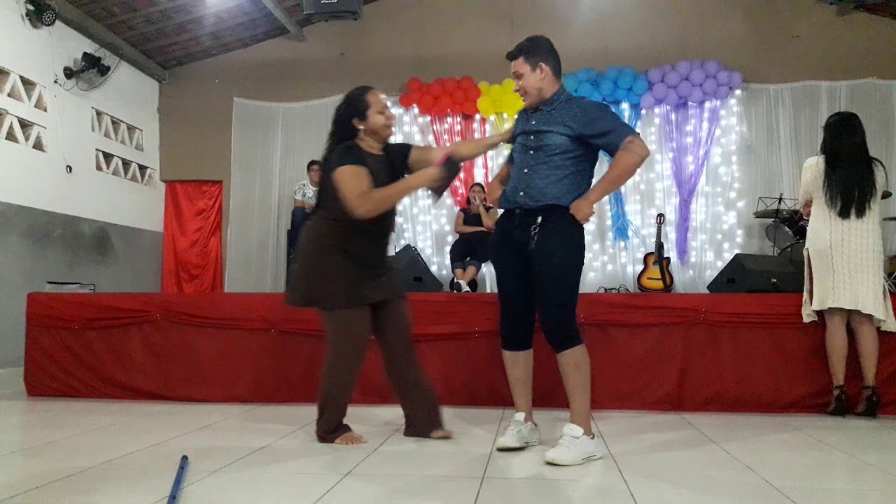 Peça teatral de Comemoração do Aniversário da Igreja Cristã da Restauração .