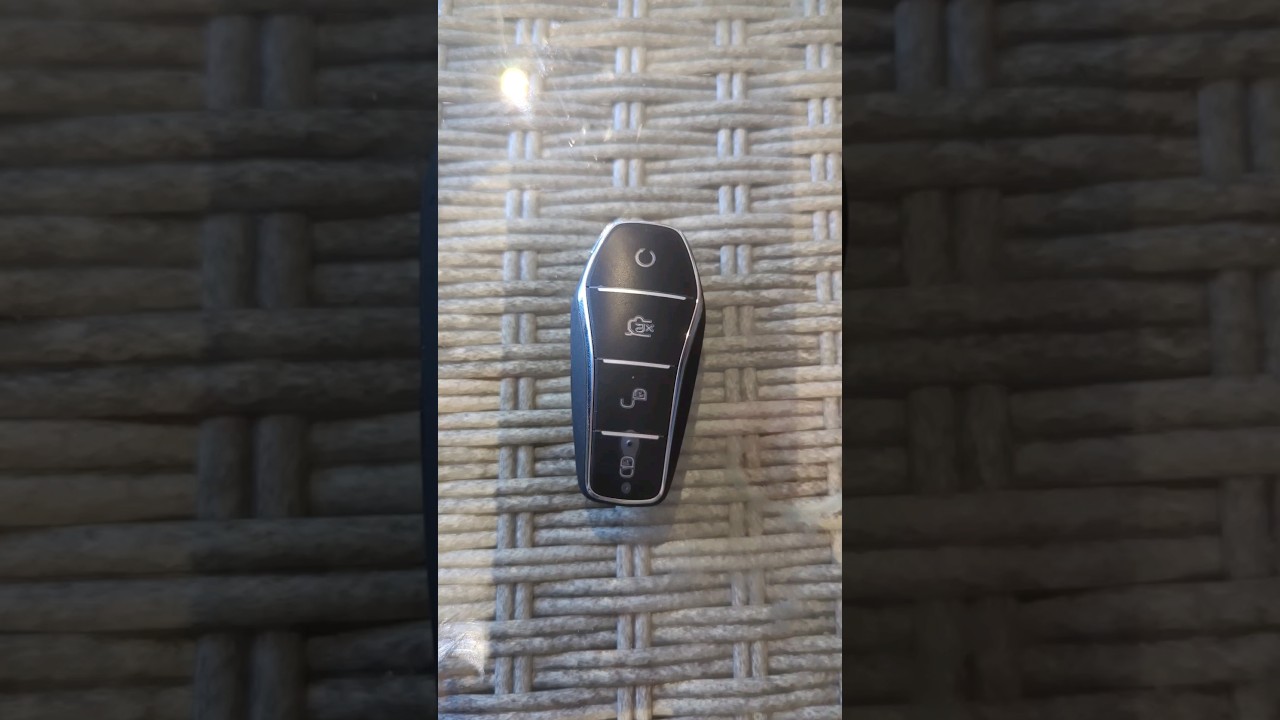 Как заменить аккумулятор 2032 в BYD