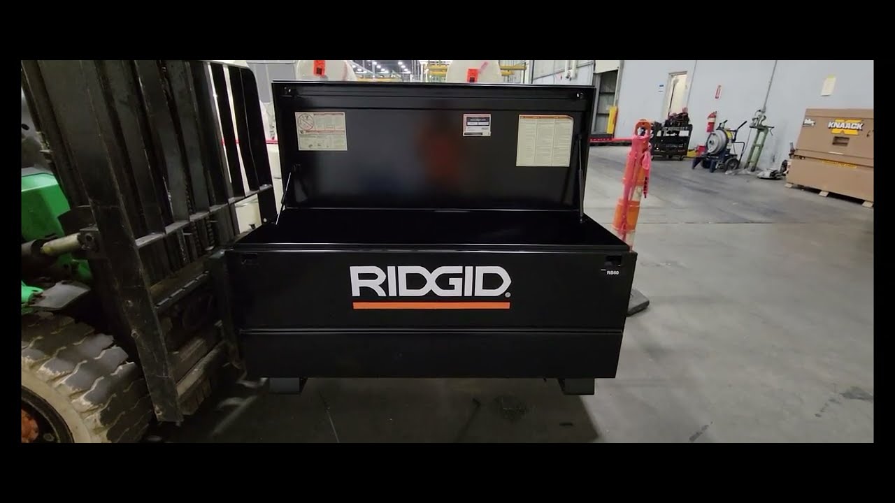 Unboxing The Ridgid 60 inch Job Box