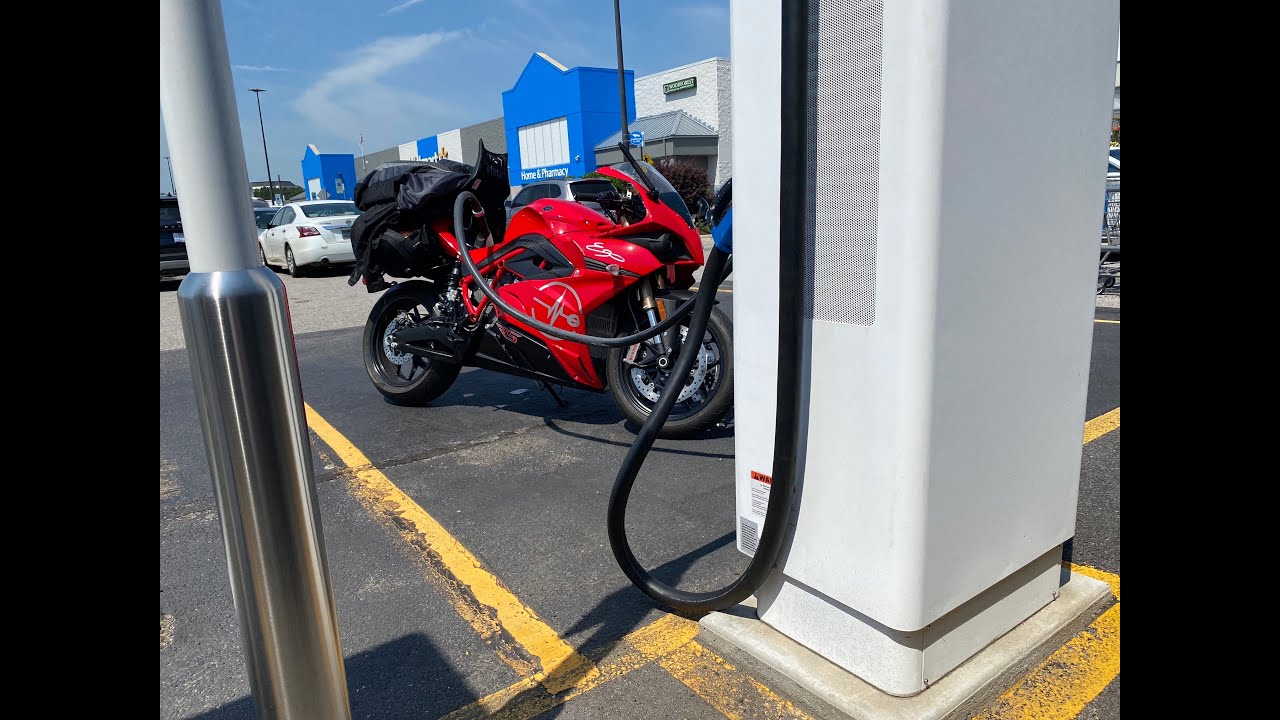 2022 Energica Ego - In Depth Charging and Riding Details