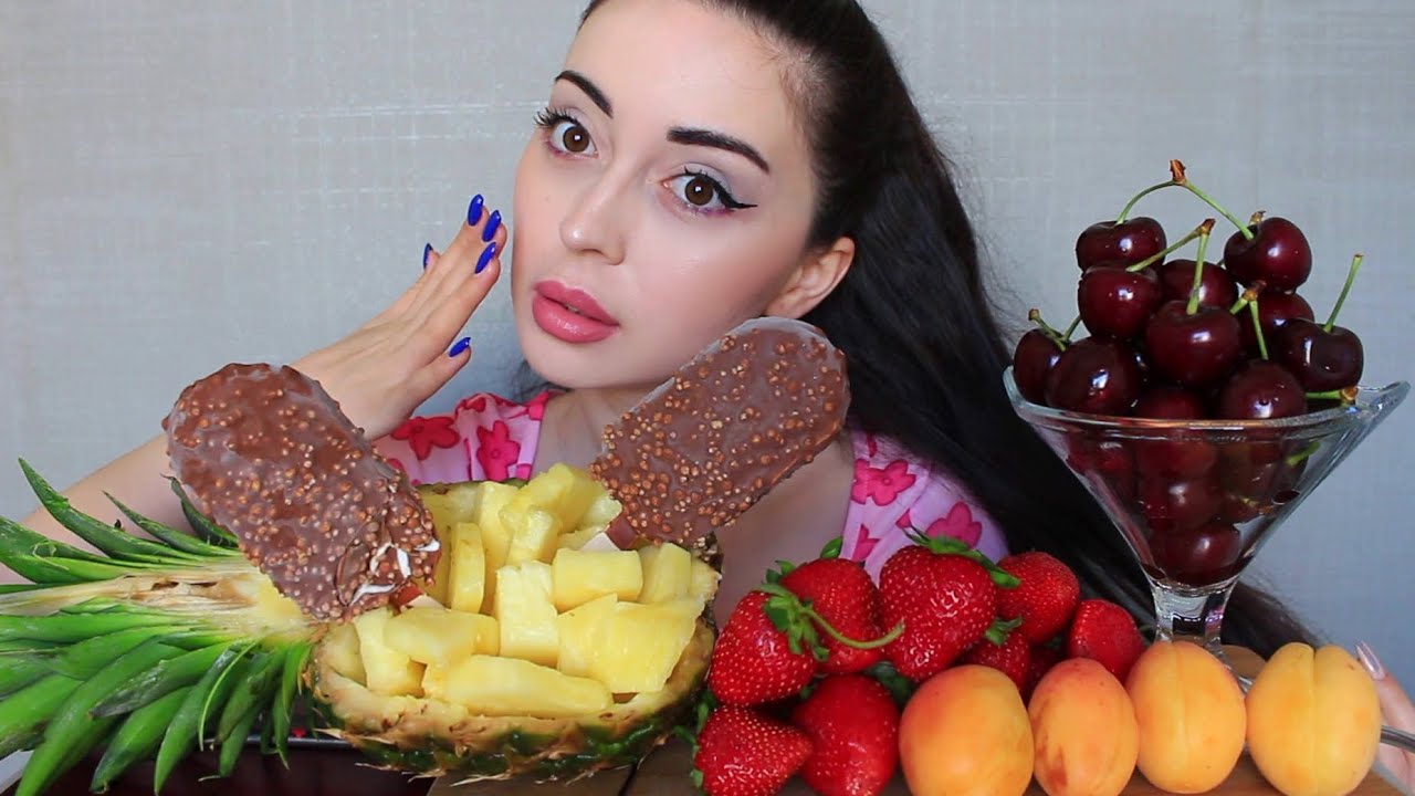 Обо всем по не многу / МОРОЖЕНОЕ 🍦 / Мукбанк/ Ayka Emilly
