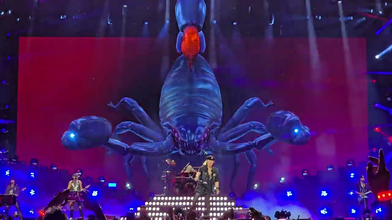 SCORPIONS - BLACKOUT (Live in Hannover, Heinz von Heiden Arena 2025 - 60 Jahre Scorpions)