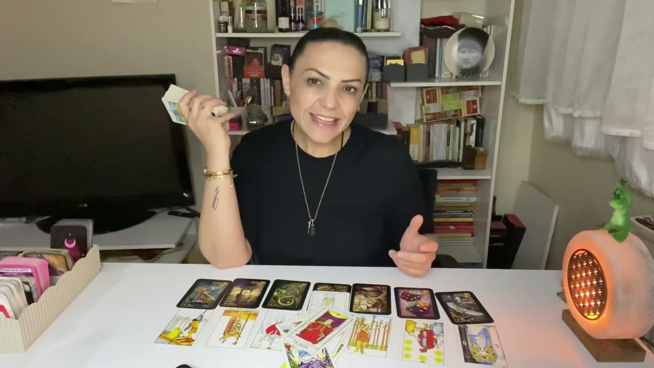 🔮AKLINDAKİ KİŞİ SANA YAPTIKLATINDAN DOLAYI PİŞMAN Mİ? #tarot #aklımdakikişitarot #aşkfalı #yasakaşk