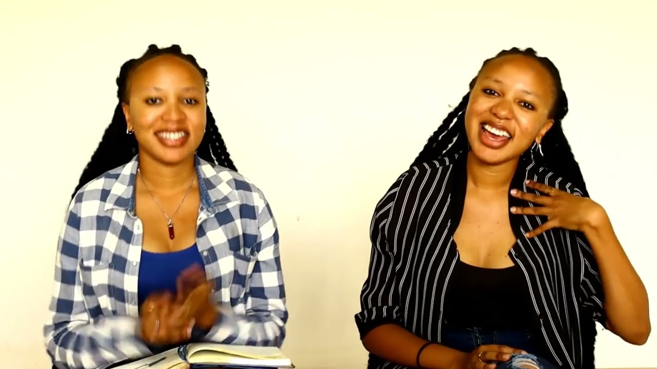 SHE WAS NOT READY FOR THIS | ASKING MY TWIN SISTER QUESTIONS I'VE NEVER ASKED HER!!Gathecha Twins
