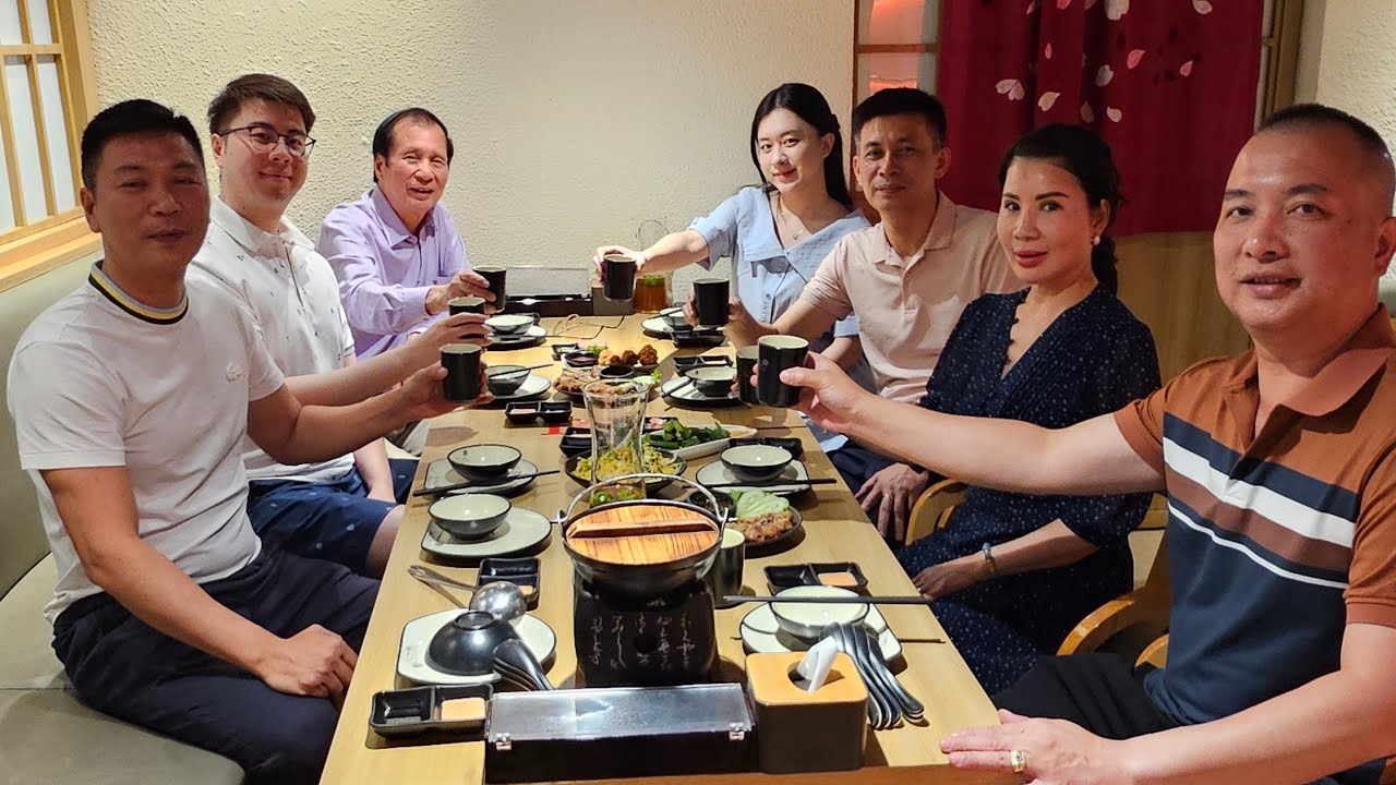 Ăn đồ ăn nhật và cafe ở Việt Nam 12-03-2026