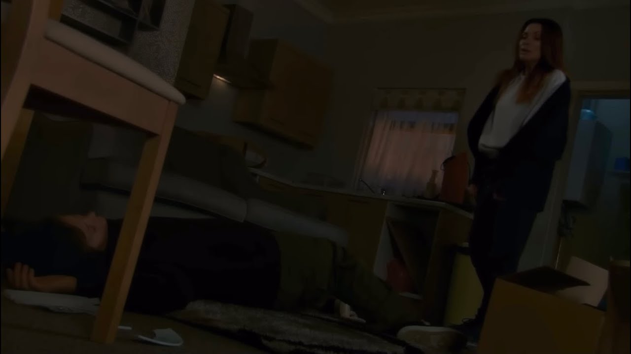 Coronation Street - Carla Escapes From Becky (29th December 2025)