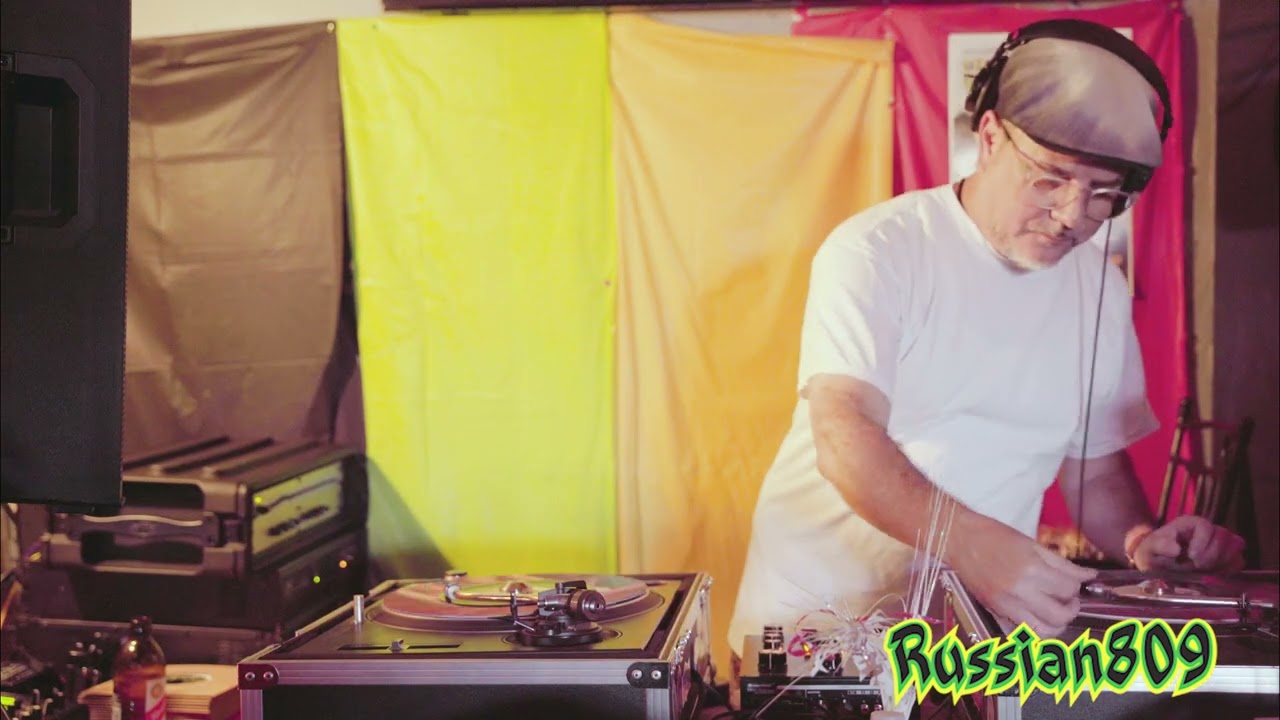 Swing A Ling @ The Wood Shop | Monk One