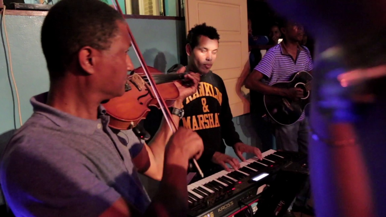 MANZURCA,  EGIDIO & BANDA, EM RIBEIRA PRATA