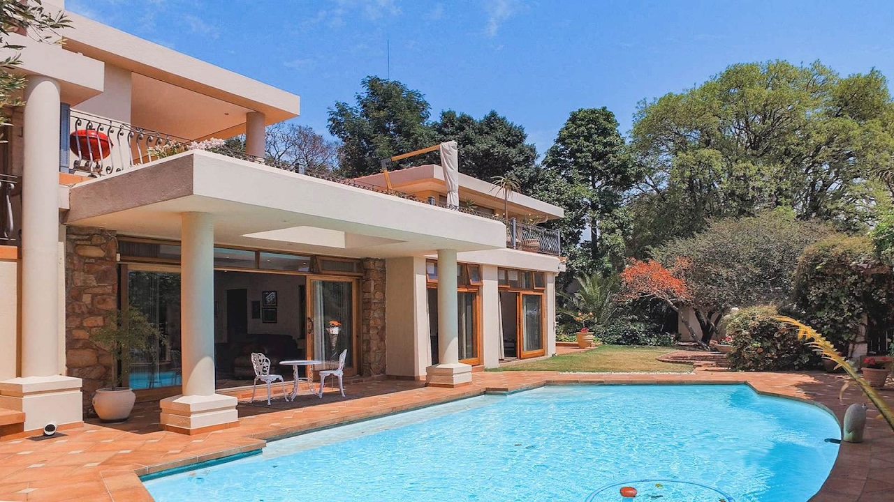 5 Bedroom House for sale in Gauteng | Johannesburg | Northcliff | Northcliff |