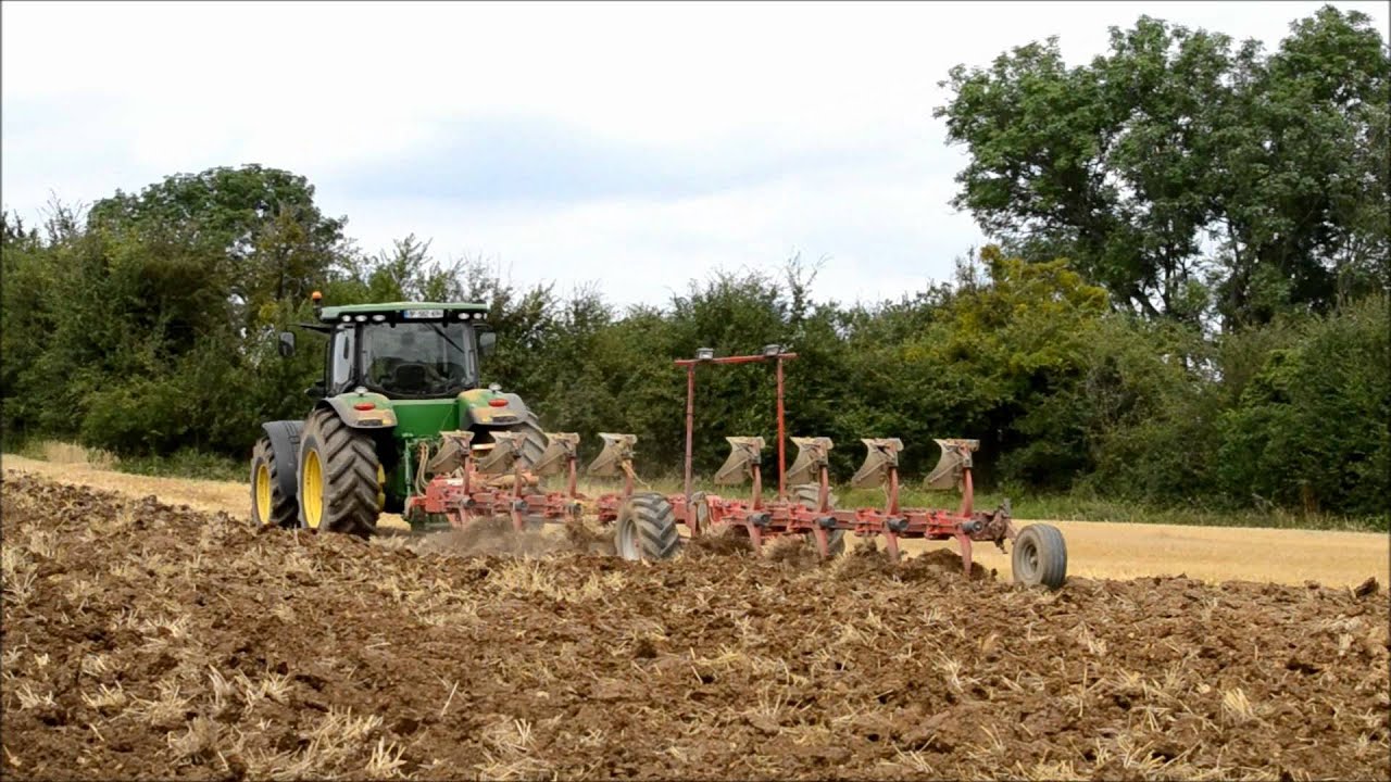 John Deere 8295r BIG Ploughing - Labour
