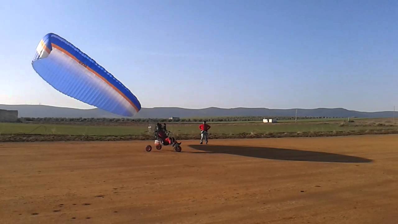 Clases de paratrike en airwind