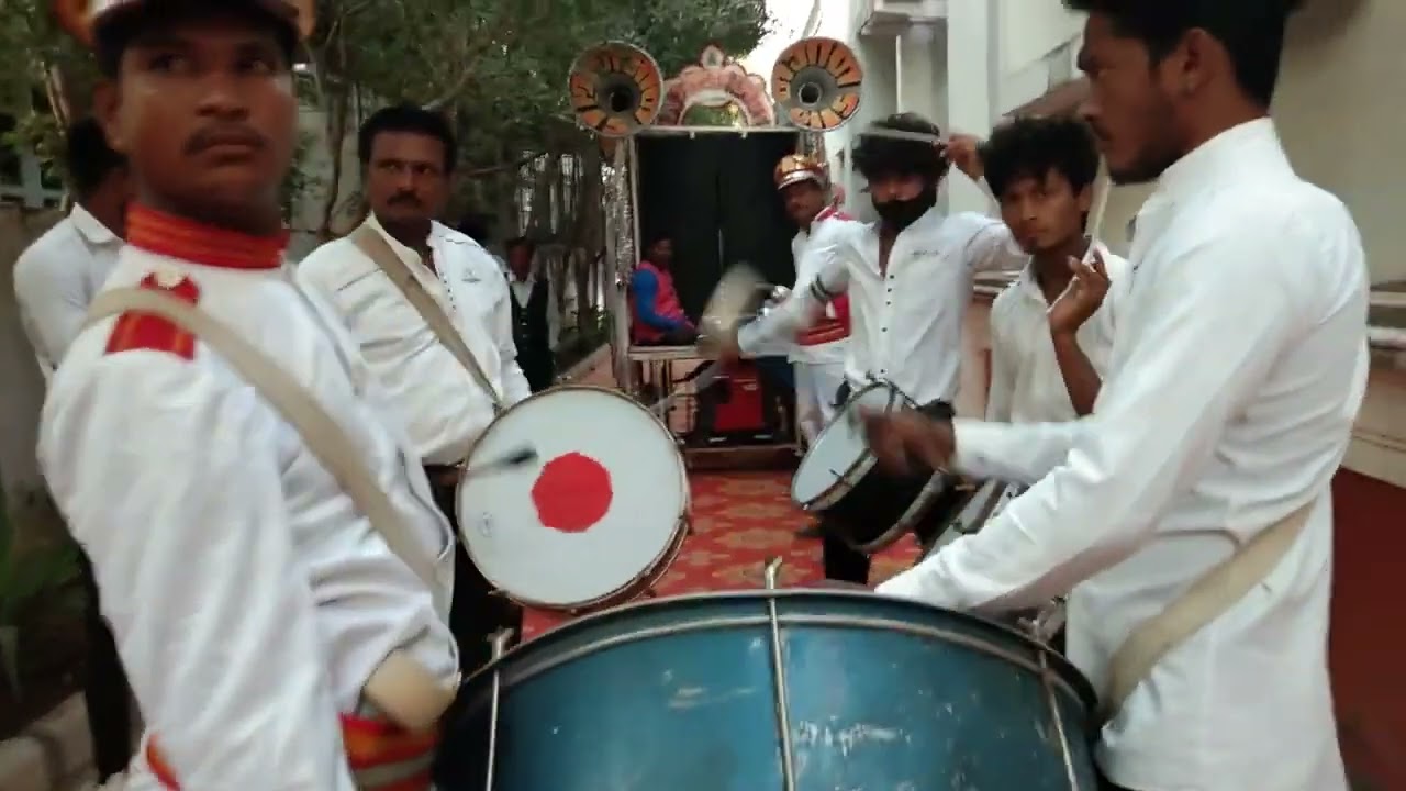 Janeja Dhundhta Fir Raha    Video    #naginbandhimatnagar
