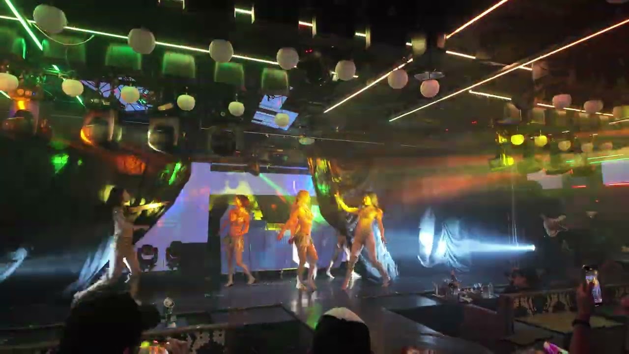 [4K] 20251123 - Papi @ Party On - Burlesque Tokyo