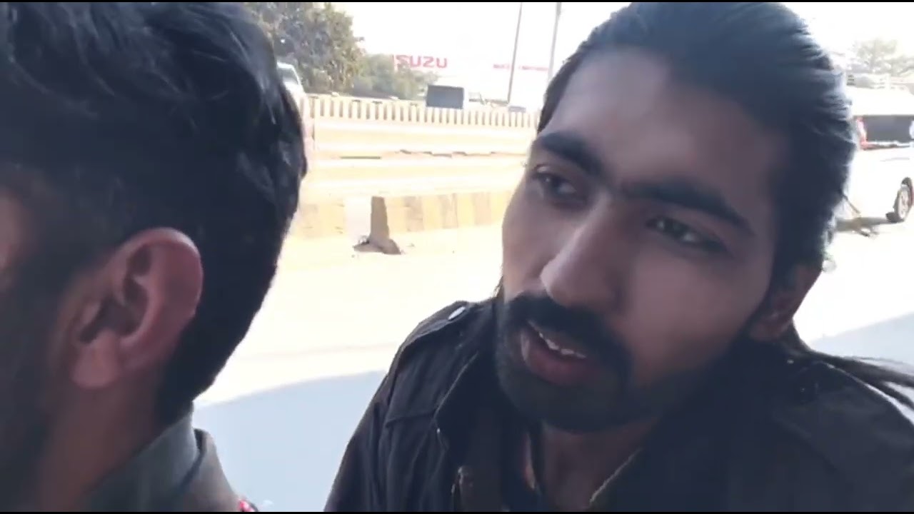 Khokhar 333 funny vlog Today I will show you Multan Lari Ada.