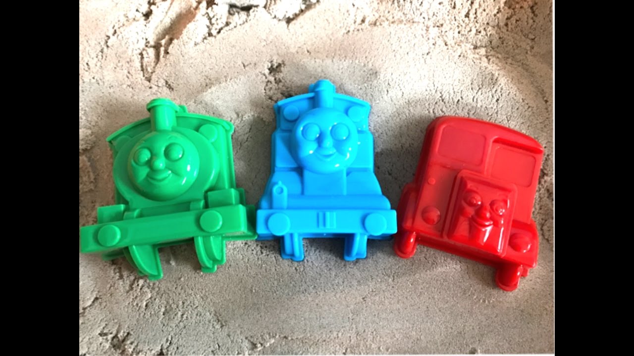 【トーマス NEW 砂場遊びセット ♡きかんしゃ トーマス  パーシー  バーティー】