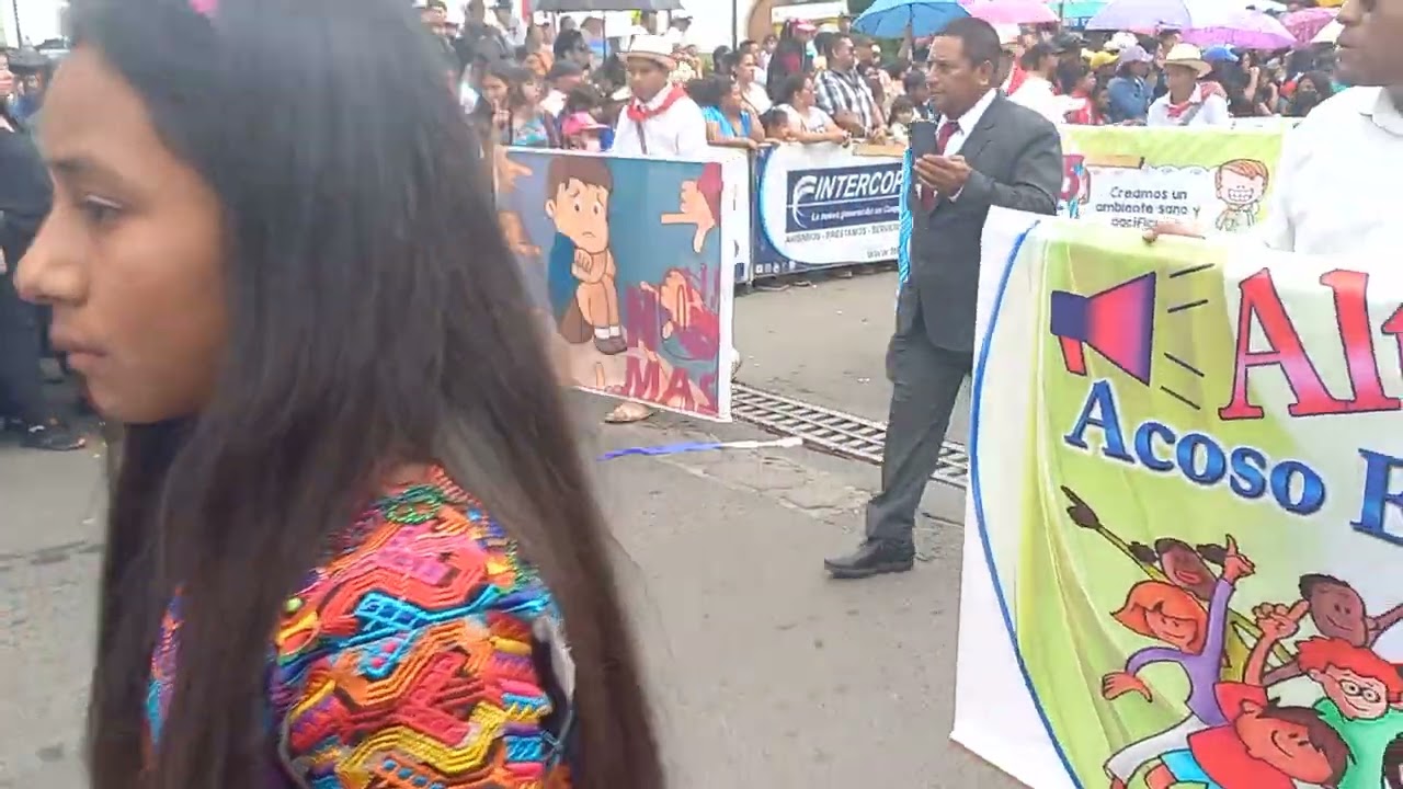 desfile de chimaltenango 15 de septiembre del 2023