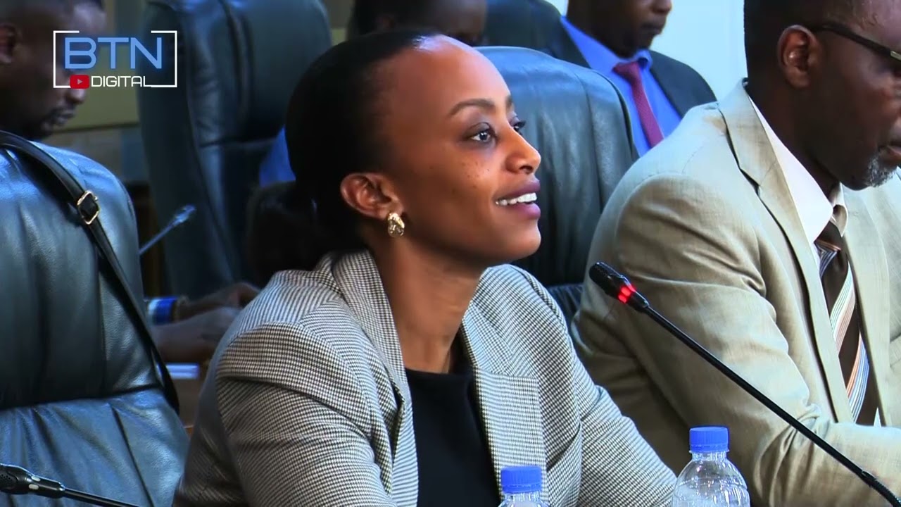 JYA UVUGA TUGUHAYE IJAMBO ARIKO// UBWO FONERWA YISOBANURAGA IMBERE YA PAC KU MAKOSA YAGARAGAYE