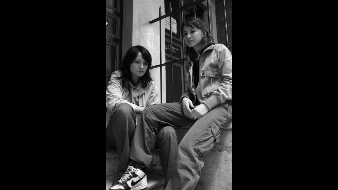Ema & Mirza feat  Saian   Bizim Teknik