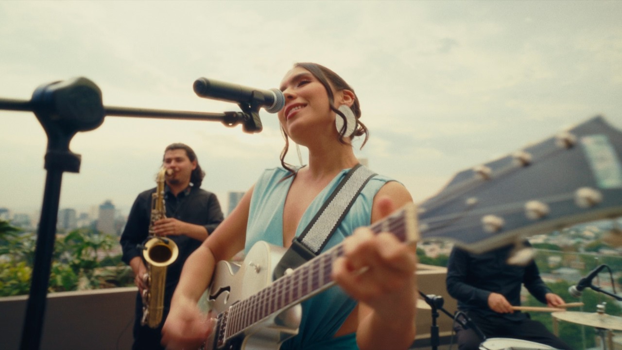 Last Train to London - Electric Light Orchestra | Cover by Itzia